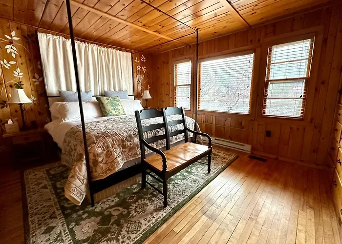 Lakefront Adirondack Cabin - Dock - Canoe - 10 Min To Lake Placid