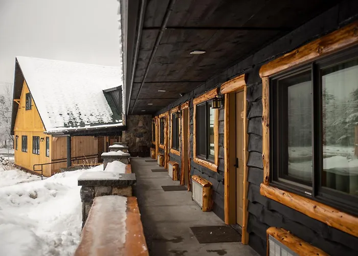 Adirondack Spruce Lodge