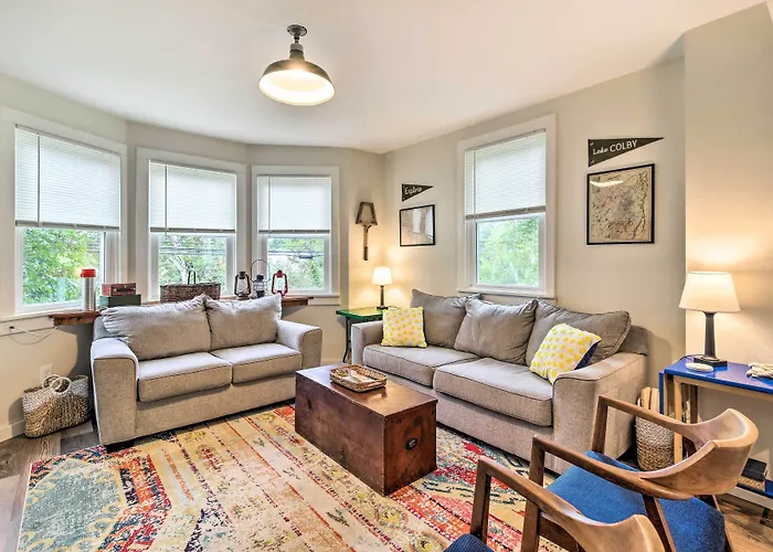 Pet-Friendly Saranac Lake Retreat W/ Deck & Yard